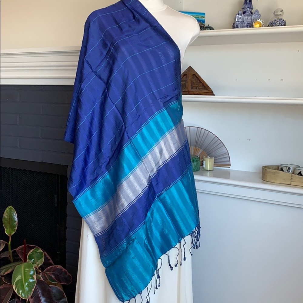Handwoven silk scarf